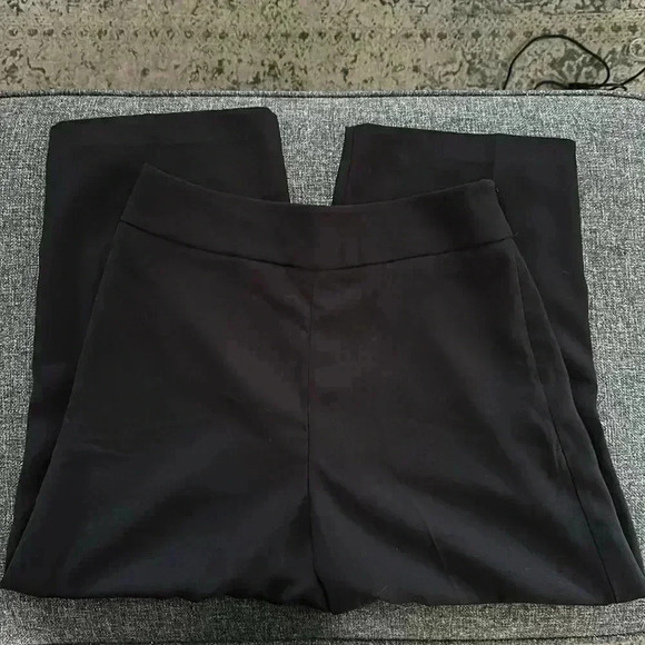 Never Worn Size 10 Express Cropped dress pants - Picture 3 of 6